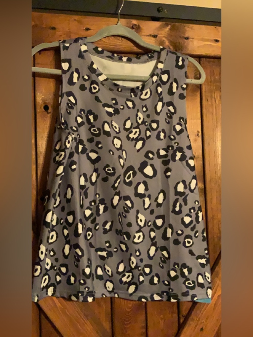 Sleeveless Leopard Print Swing Tank - Gray & Black
